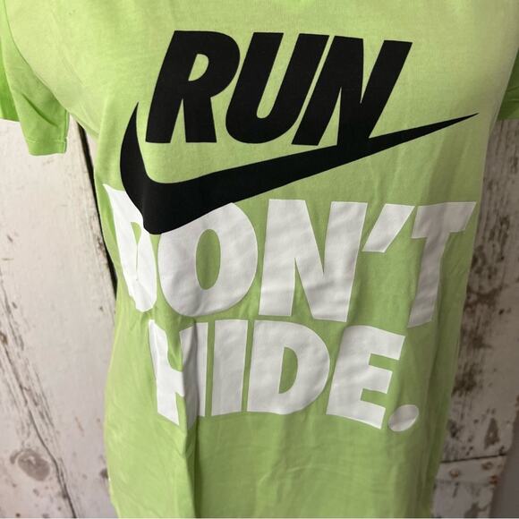 Nike Womens Athletic Cut Run Don’t Hide Tshirt Green - Picture 5 of 6